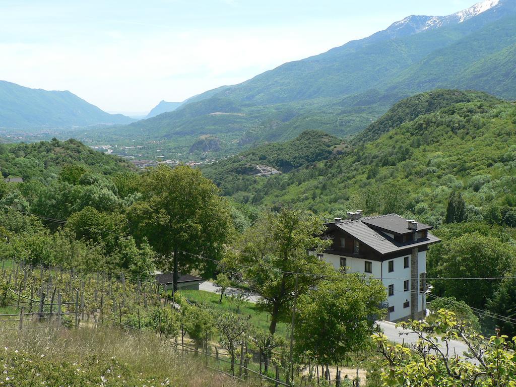Bed and Breakfast La Via del Sole Susa Esterno foto